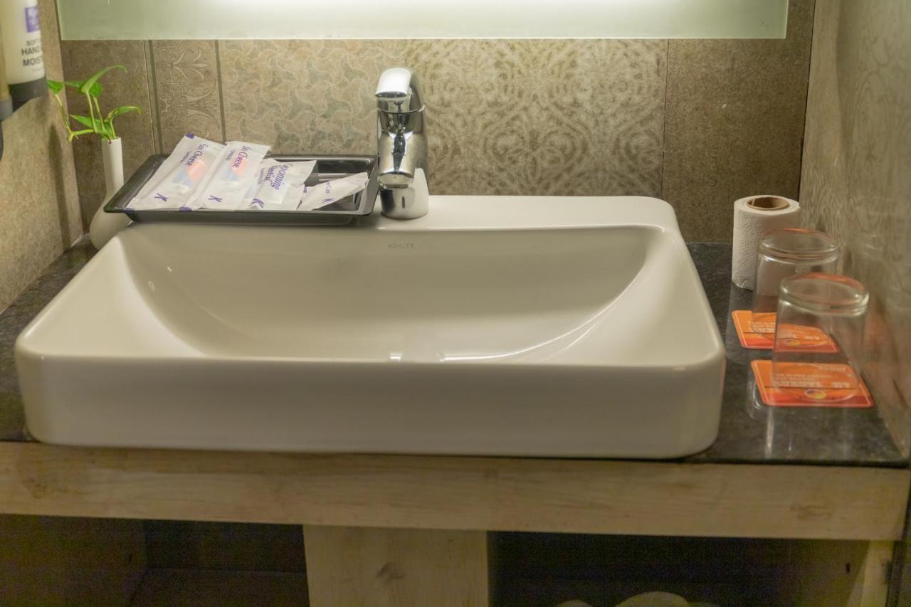 Hotel Citrus Prime Candolm, Goa Candolim Ngoại thất bức ảnh